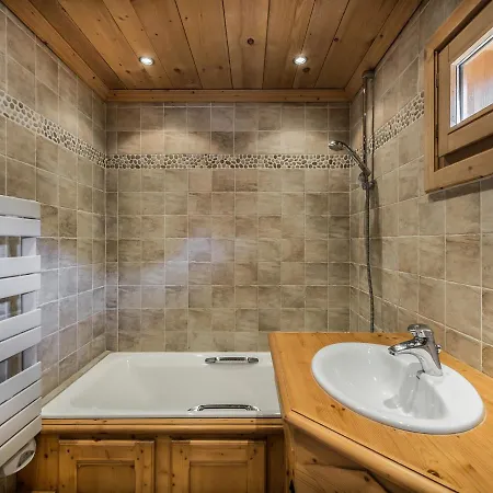 Chalet De Charme 4 Chambres, Balcons, Jardin, Proche Centre Et Telecabine - Fr-1-453-12
